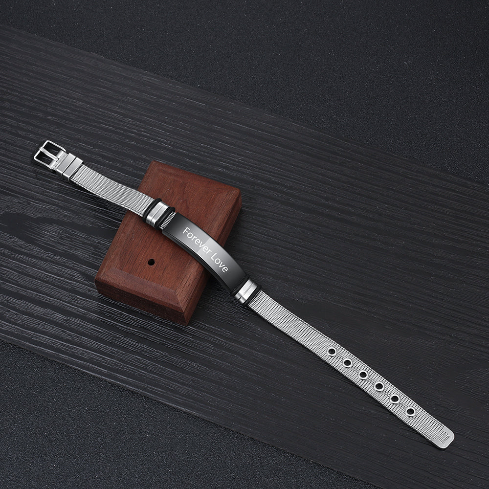 Engraved Mesh Buckle Bracelet