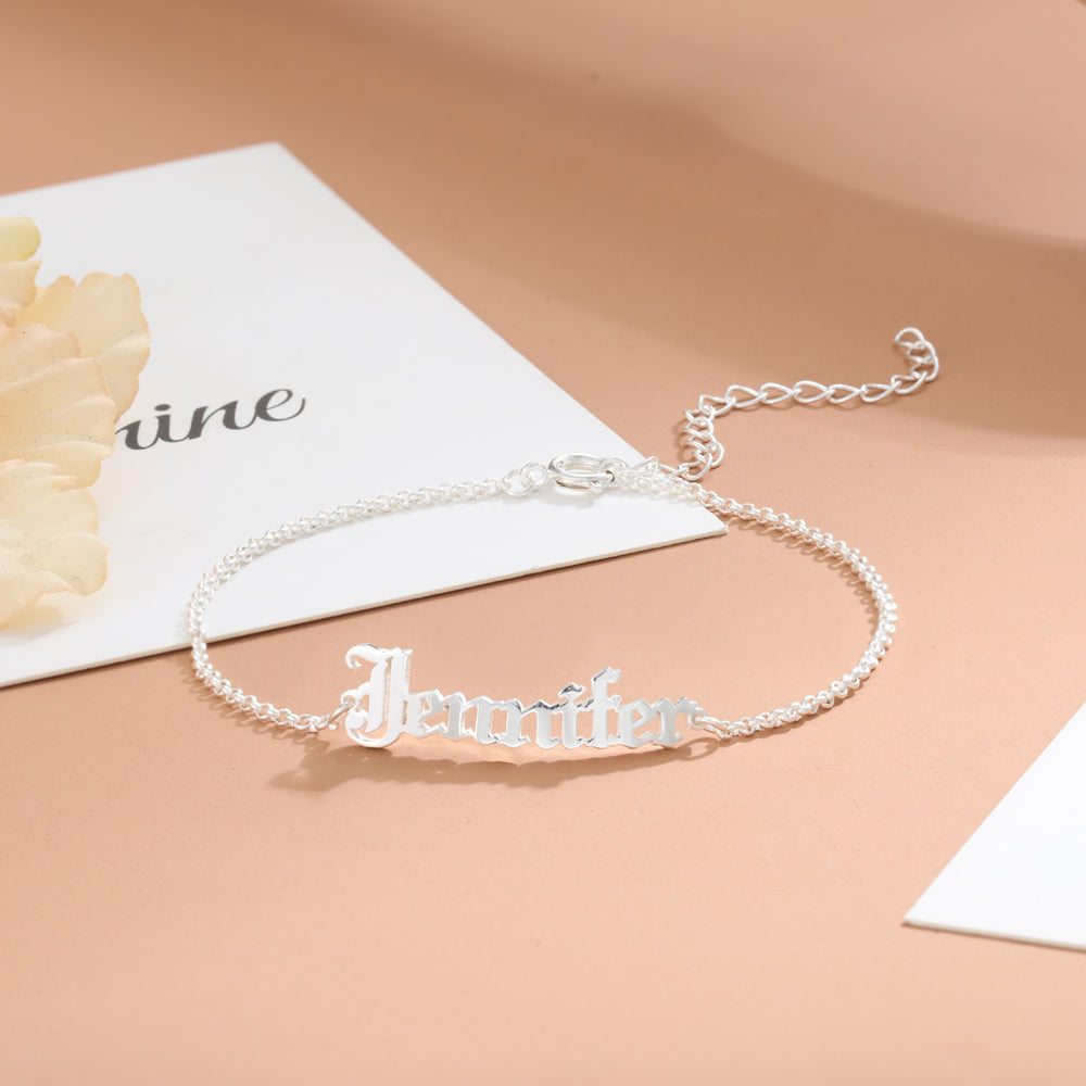 Personalized Bold Nameplate Bracelet