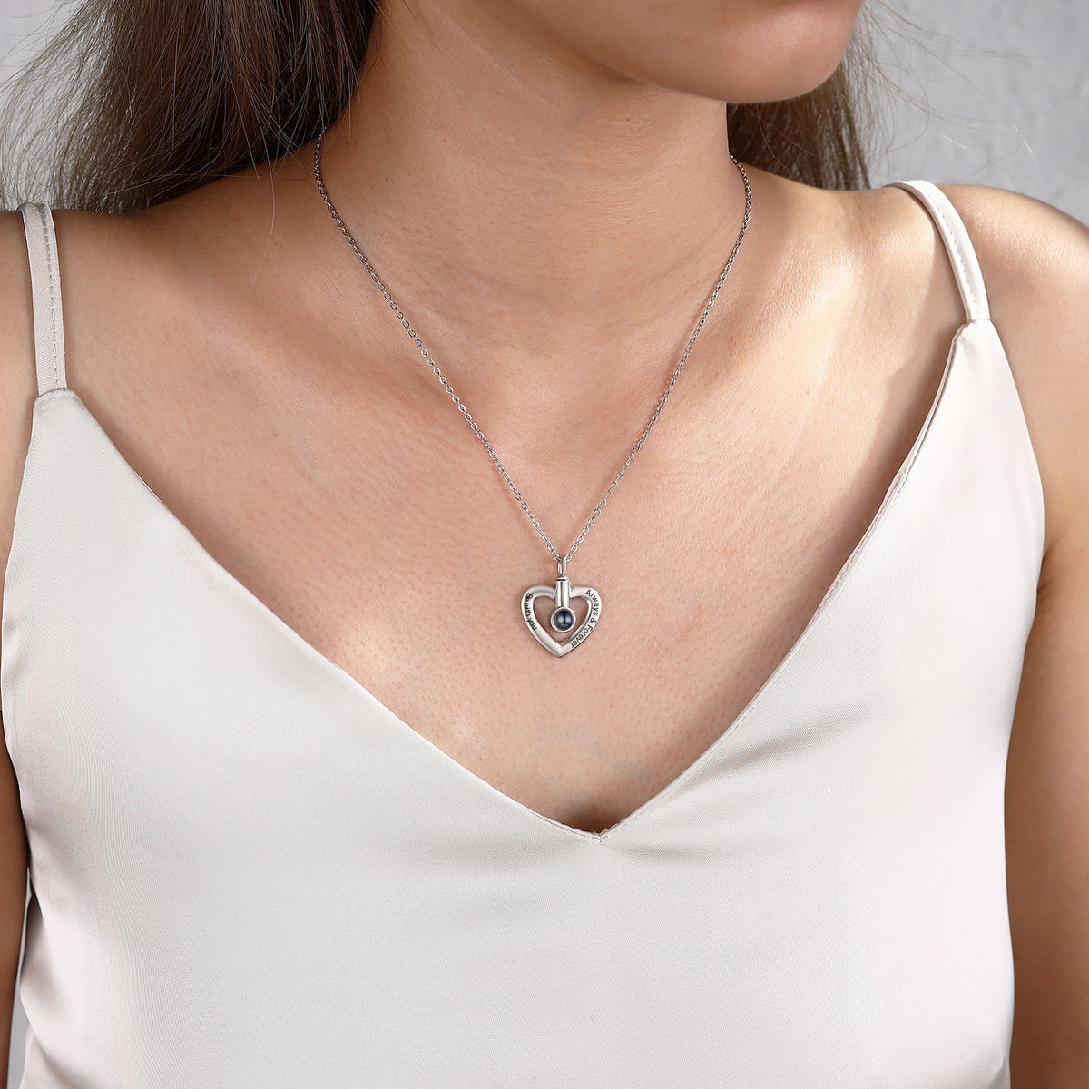 Heart Photo Projection Necklace, White Gold