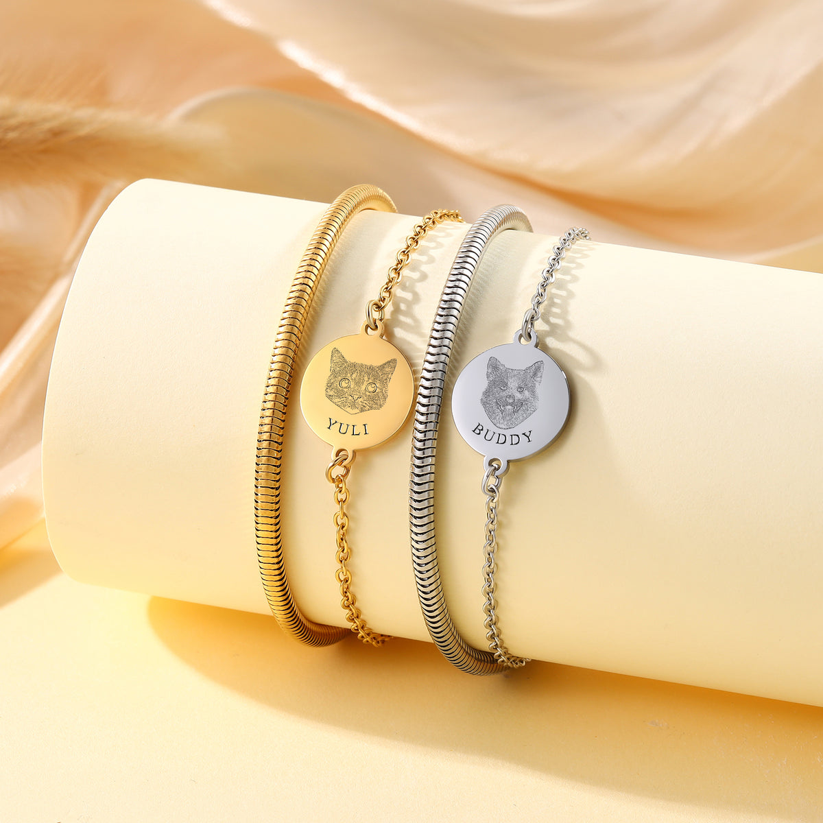 Pet Photo Engraved Disc Bracelet